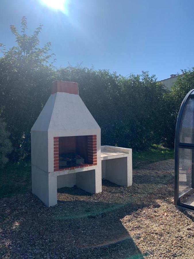 Maison Avec Jacuzzi Proche Plages Avrillé Extérieur photo